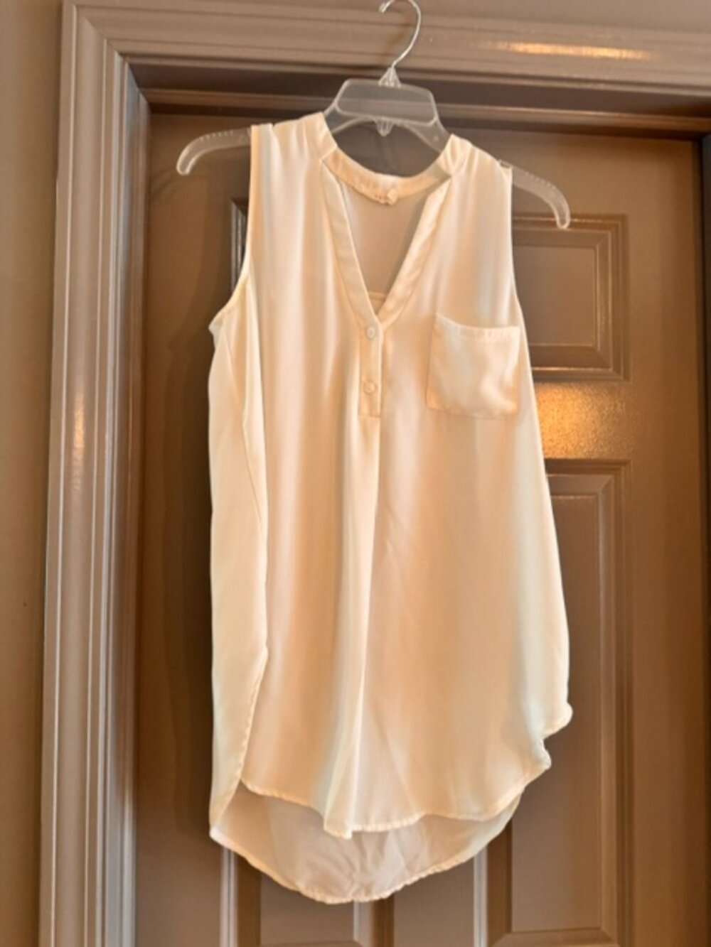 LUSH DRESSY WHITE TOP